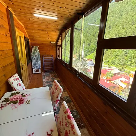 Mavera Aparts Apartment