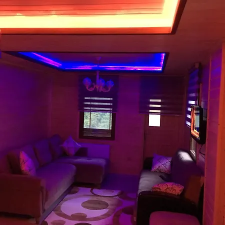 Mavera Aparts Apartment